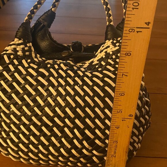 Black and White Woven Faux Leather Handbag - Picture 13 of 15